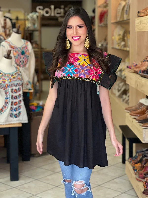 Mexican Traditional Embroidered Flutter Sleeve Blouse. Blusa Larissa Estrella Side Tie Blouse Mexican Traditional Embroidered Flutter Sleeve Blouse. Blusa Larissa Estrella Side Tie Blouse