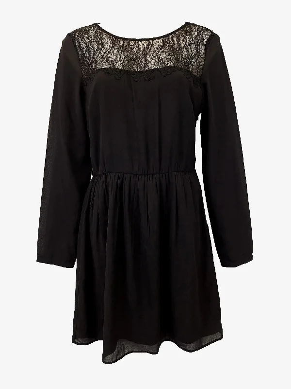 Zara Sleek Lace Evening Mini Dress Size M Comfortable One-Shoulder Mini Dress