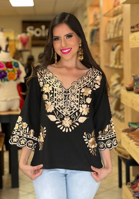 Ondas Dorada Blouse Romantic Lace Blouse
