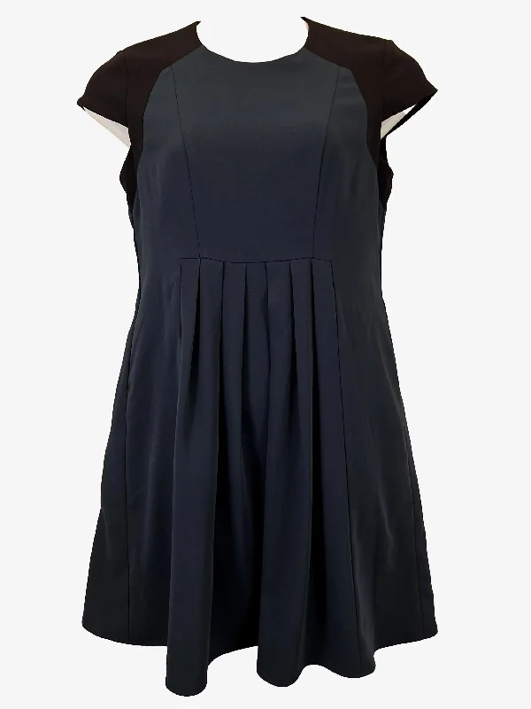 Cue Staple Structured Pleated Mini Dress Size 12 Classic Solid Mini Dress