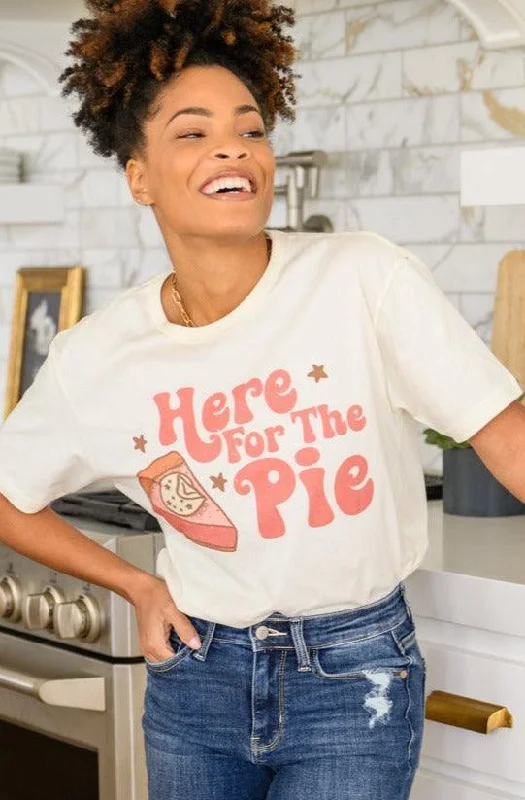 Hazel Blues® | Here For The Pie Graphic T-Shirt In Cream-- Modern Contemporary Chic