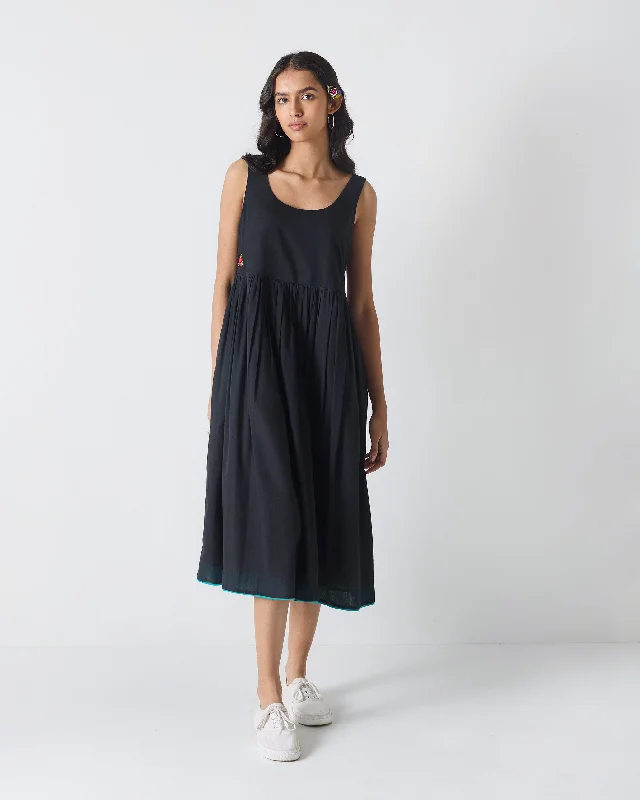 Ashwini Dress - Black Tunics Essential wardrobe