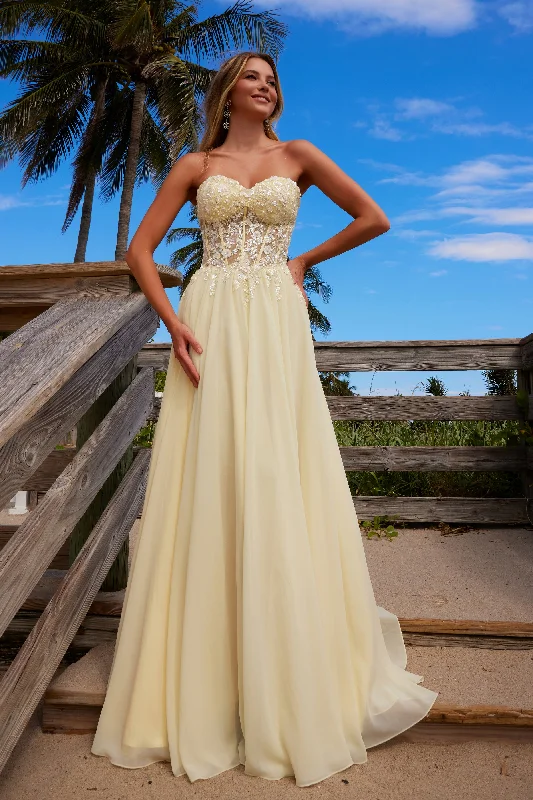 NOX ANABEL C1617 Chiffon Skirt Flower Applique Dress Crew Neckline Sporty