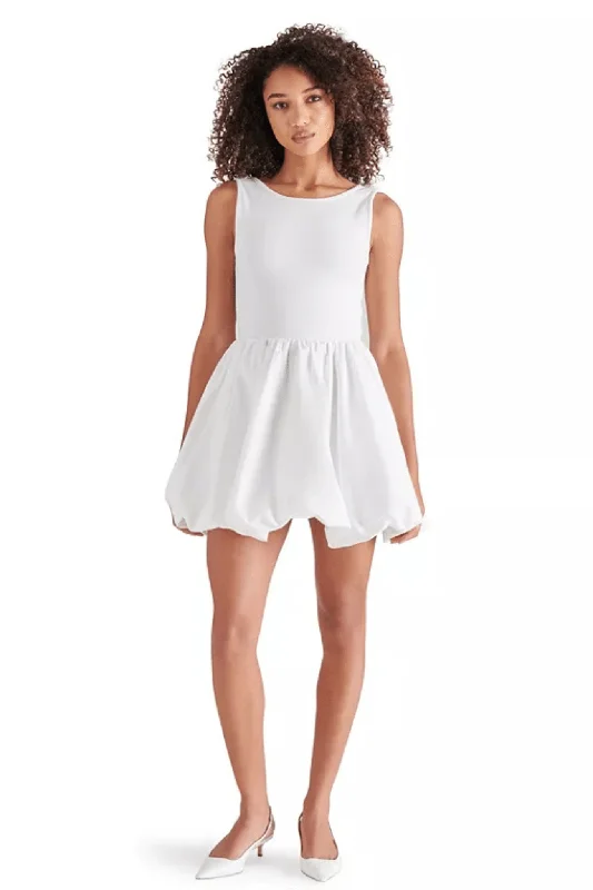 Steve Madden: Palermo Dress in White Floral Print girly