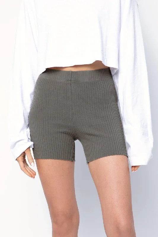 Ibiza Biker Short in Taupe